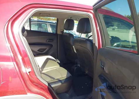 2016 Chevrolet Trax Ltz z USA, uszkodzony, nr VIN 3GNCJMSB1GL163700